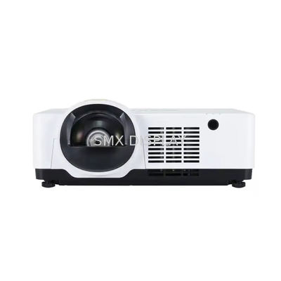 kualitas SMX 6000-7000 Lumens Laser Projector 4K Short Throw Untuk Layar Simulator Penerbangan Pabrik